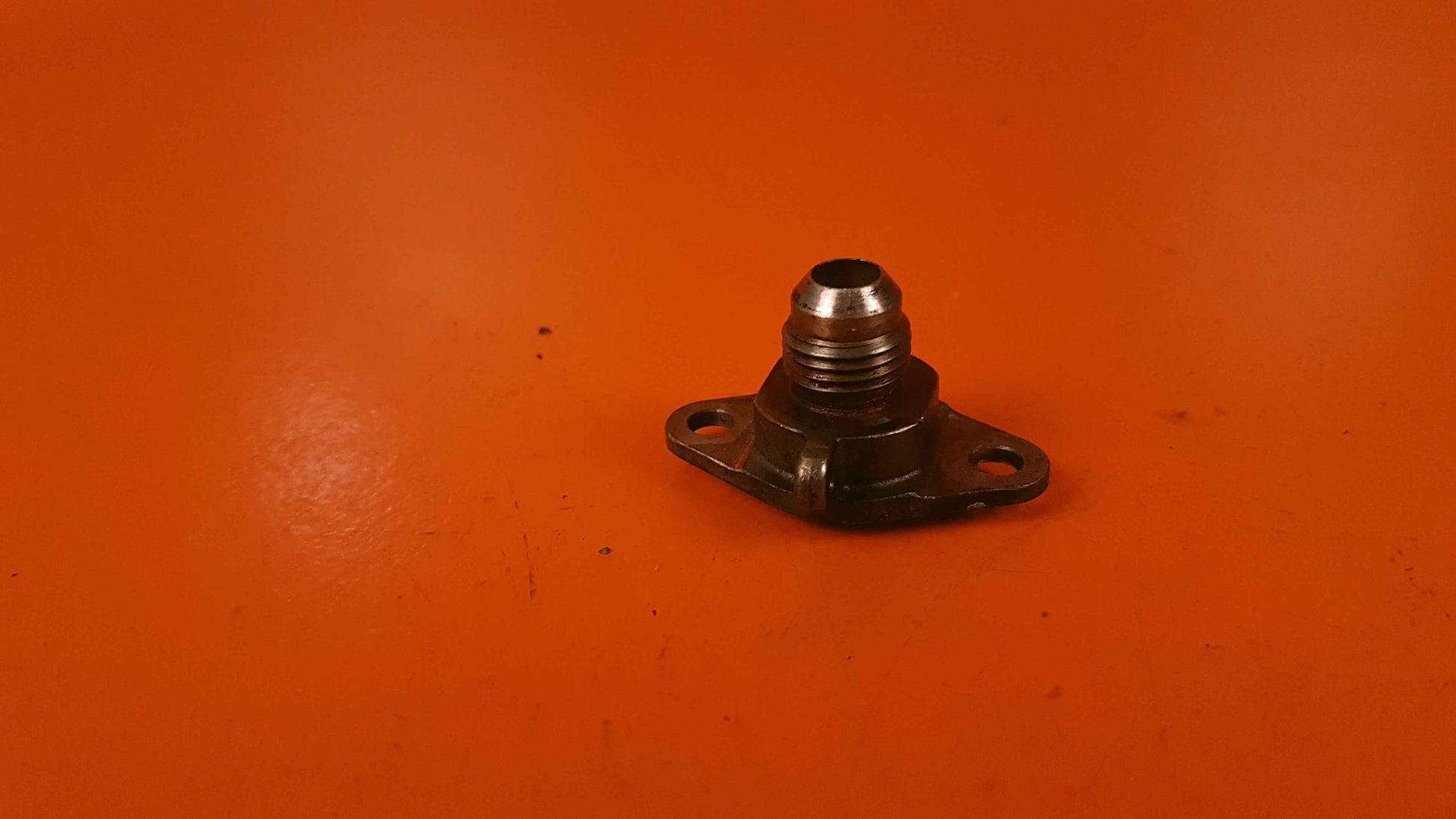 3006505 P&W Drain Valve