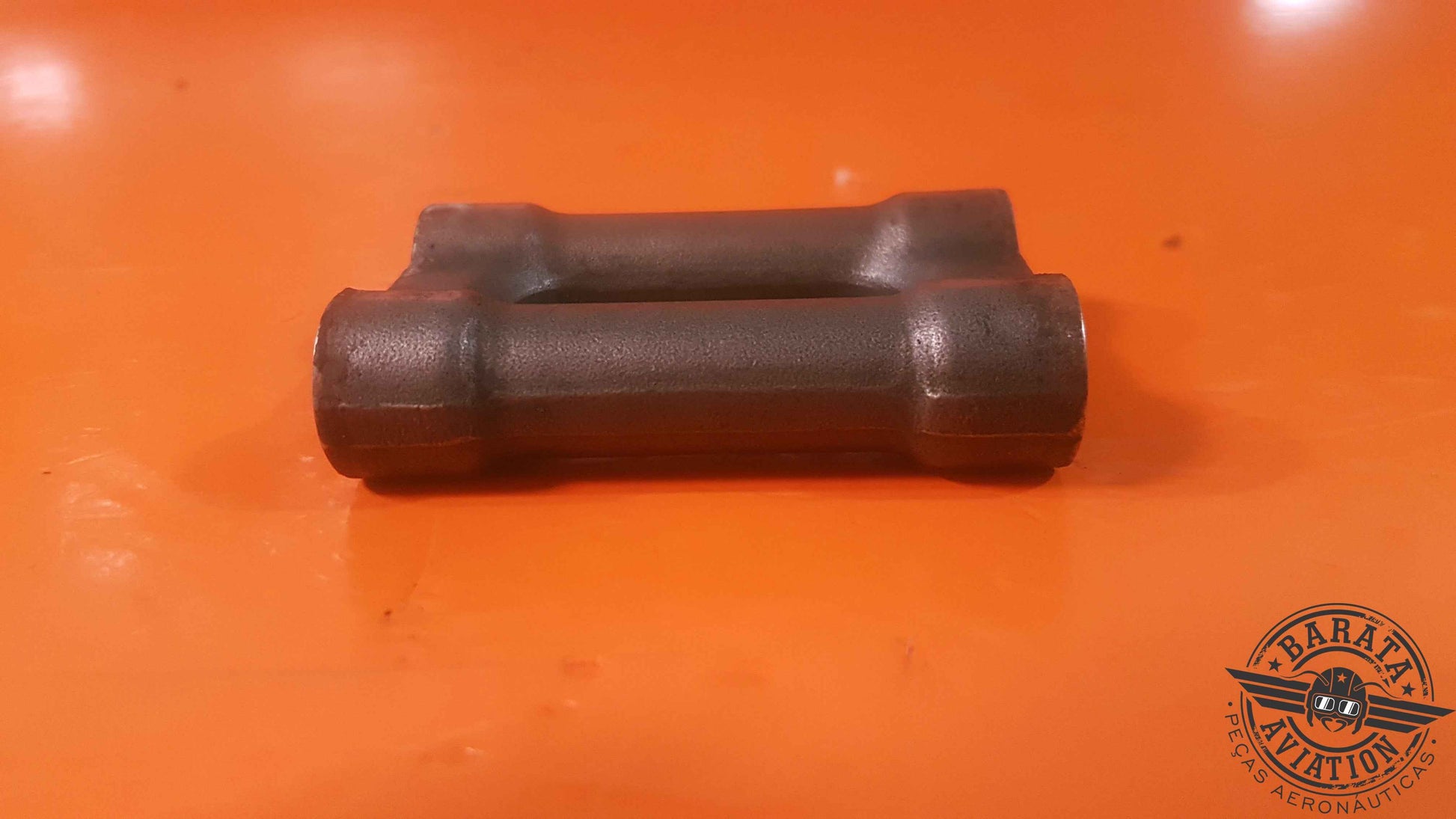 3019013   Pratt & Whitney Strut