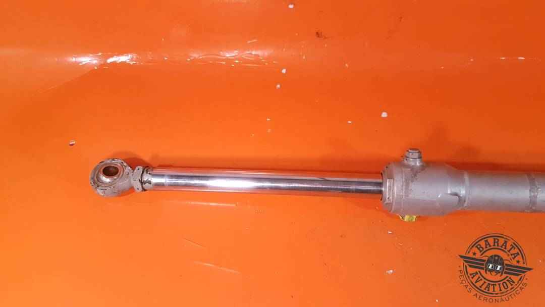 9912053-18 Cessna  R/H Main Gear Actuator Assy