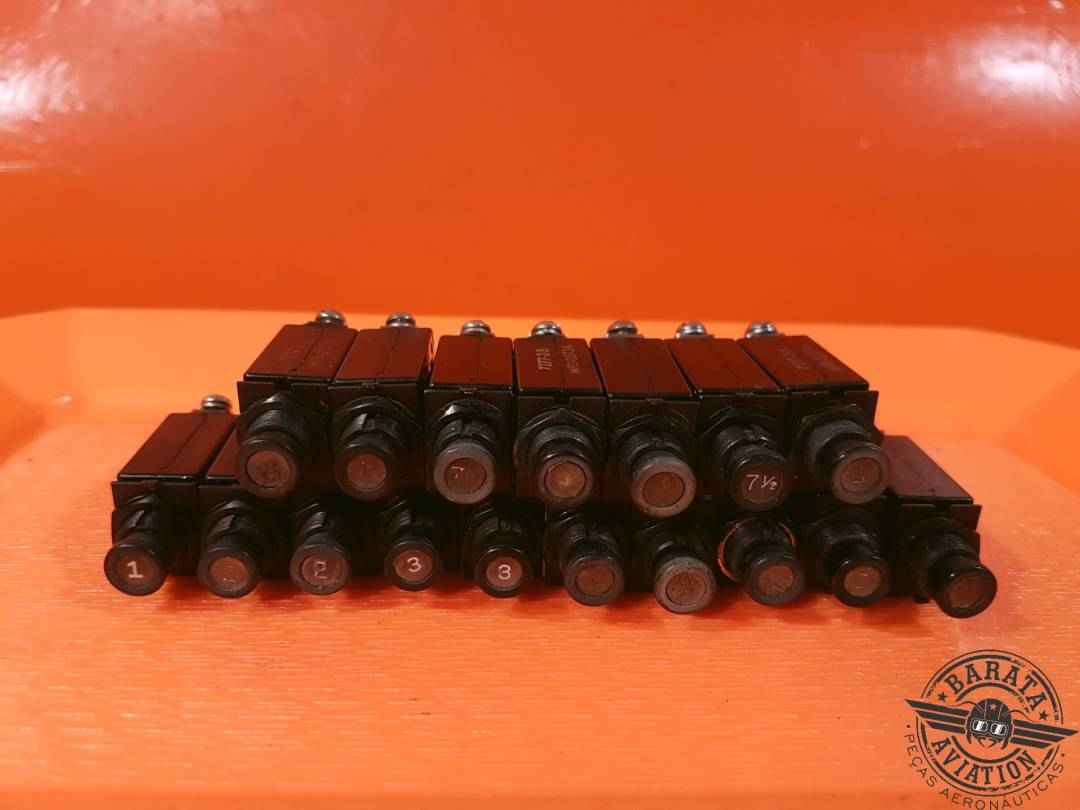 KLIXON KIT OF 17 CIRCUIT BREAKERS