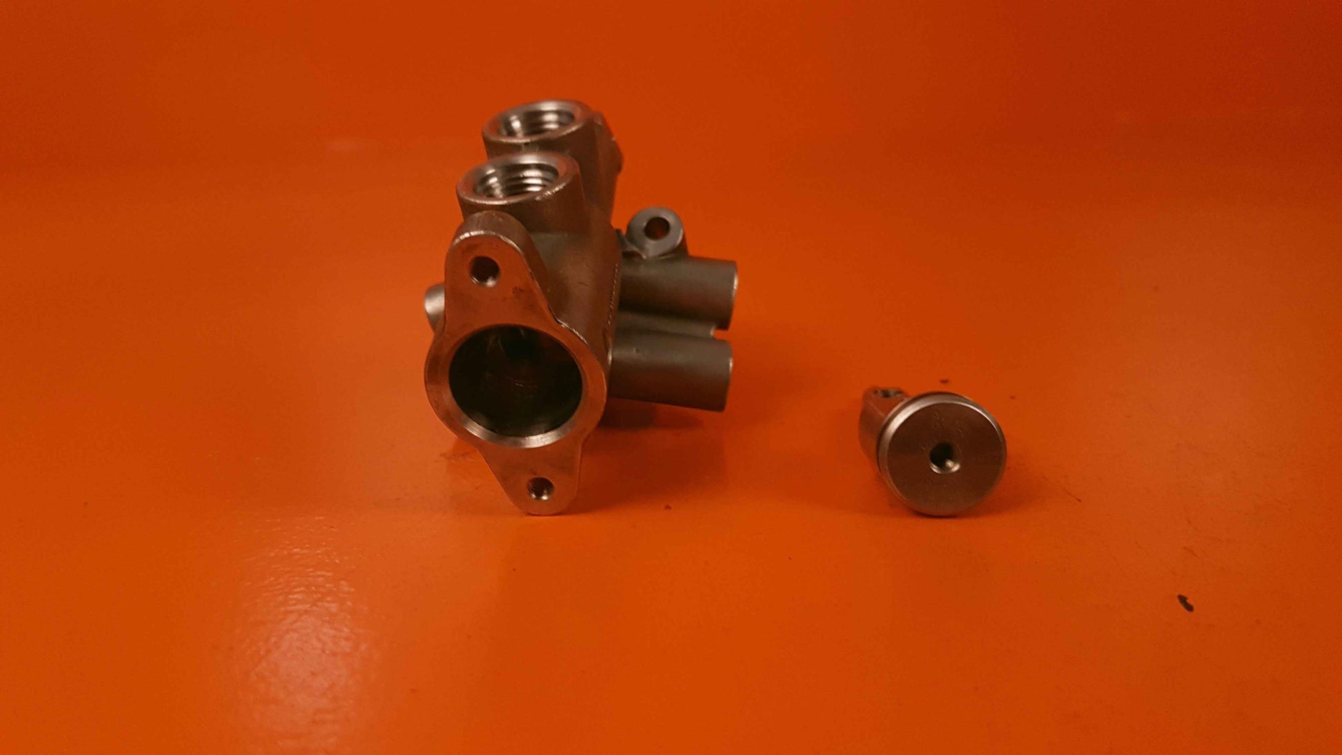 3021157 P&W Adapter Assy