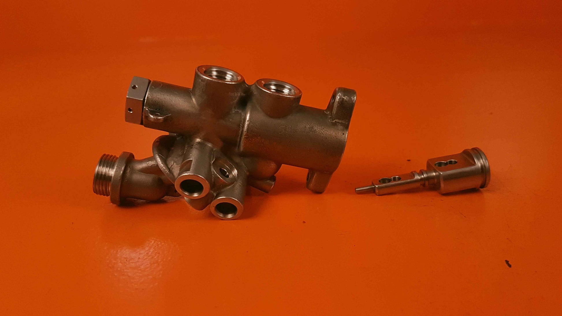 3021157 P&W Adapter Assy