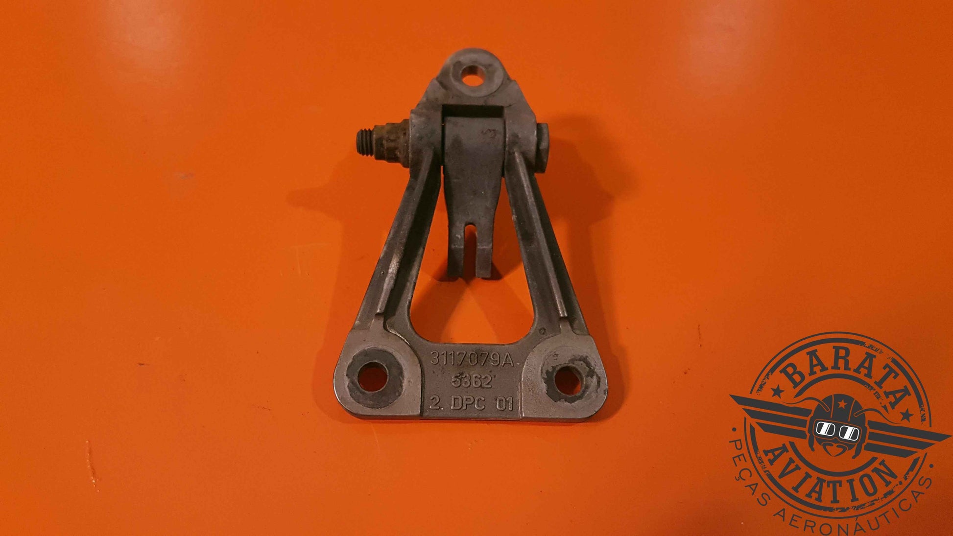 3117079-01   Pratt & Whitney Bracket