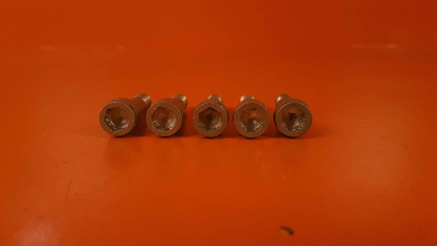 NAS-146 Kit of 5 Bolts