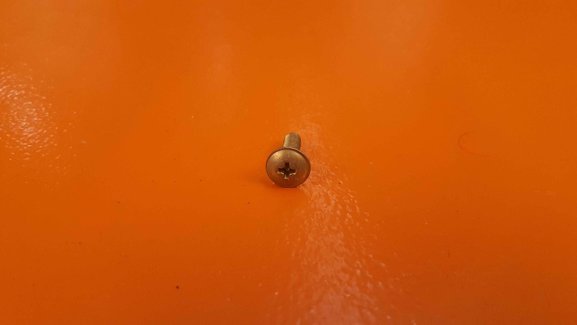 AN552-10R10 Screw