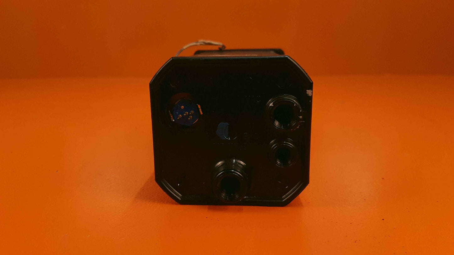 IU262-004-15 Sigma-Tek 4000C-1 Directional Gyro Indicator