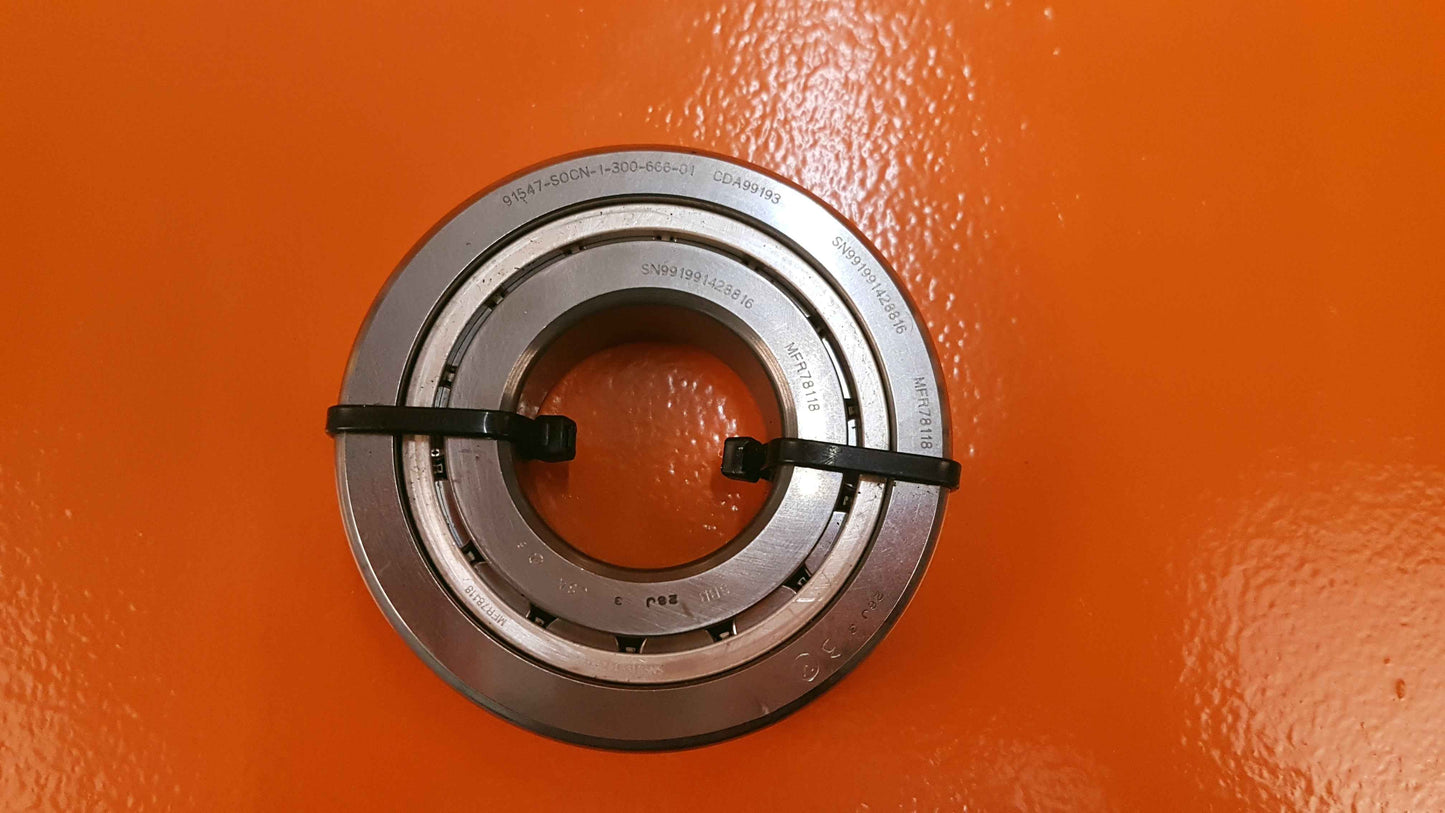 1-300-666-01 Bearing Roller