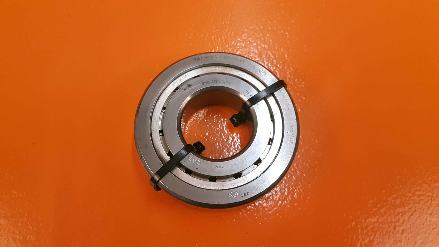 1-300-666-01 Bearing Roller
