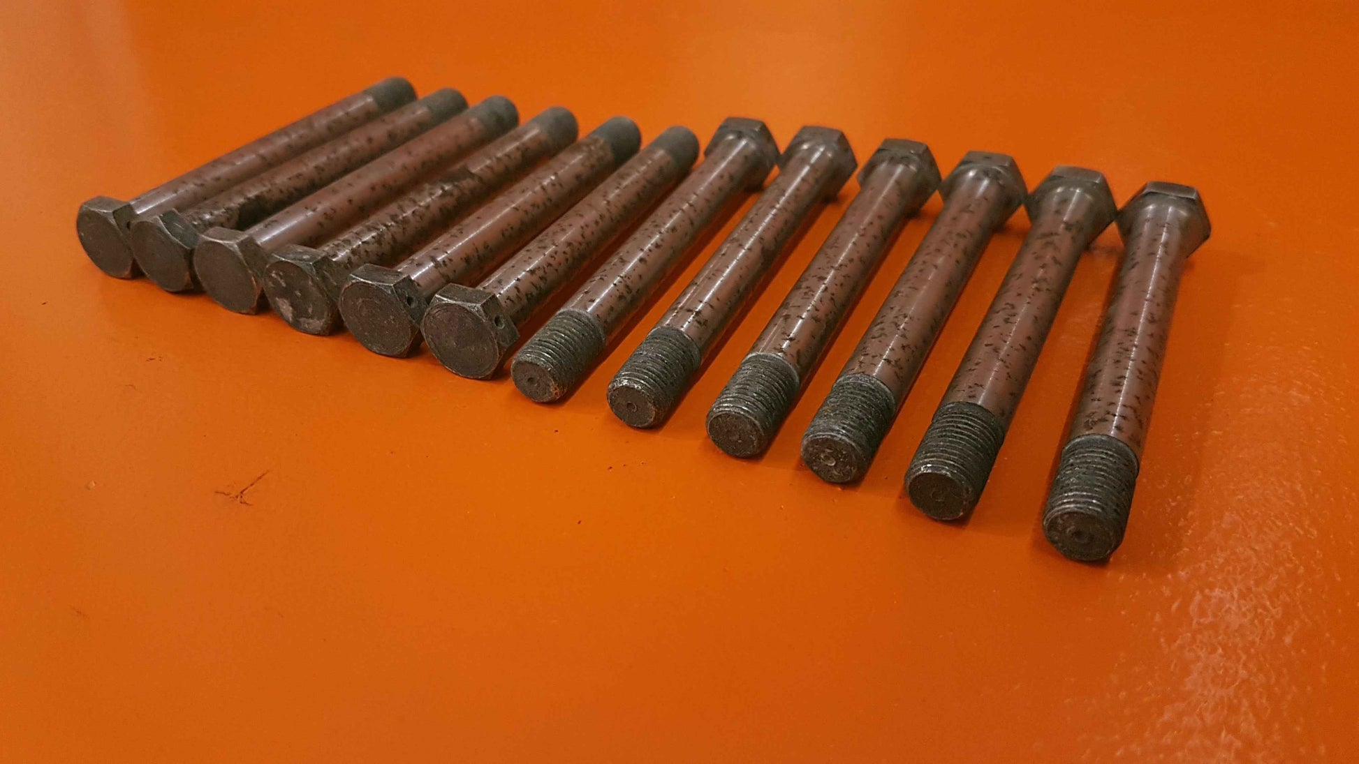 NAS6207-50D Bolt Kit