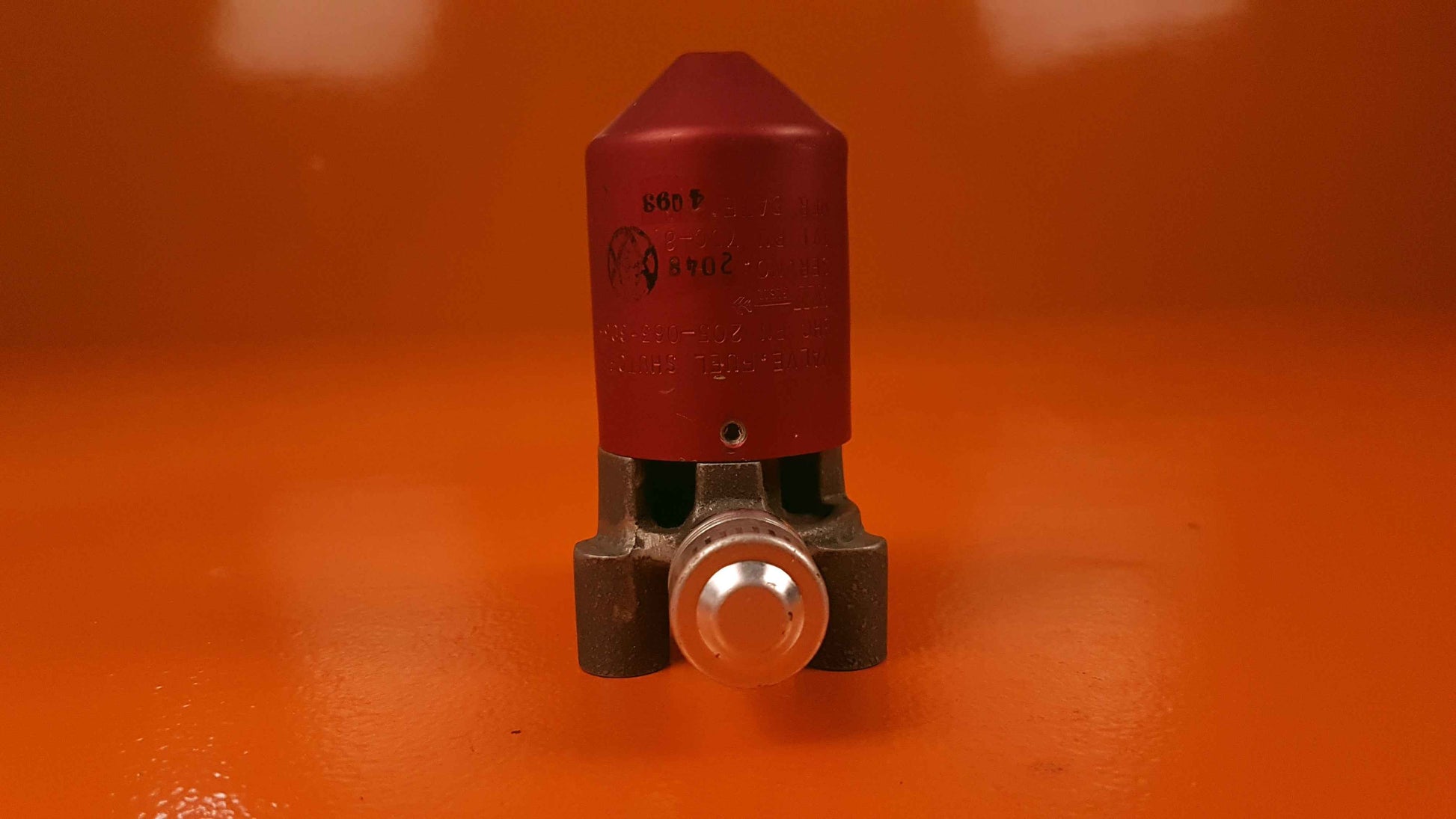 205-063-605-1 AVI Fuel Valve Assy, Shut-Off