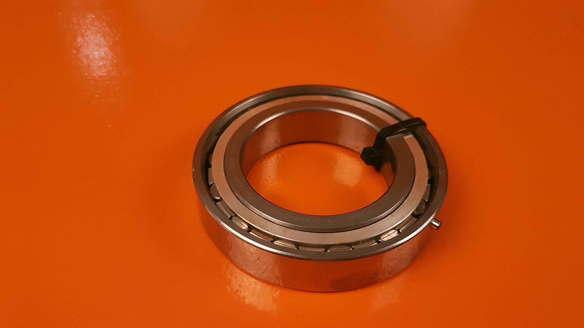 1-300-665-01AL Bearing, Roller