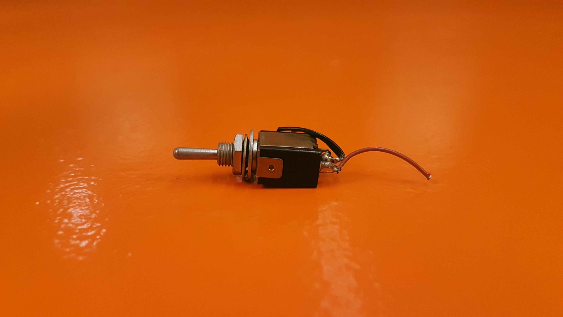 MX1 FEME Toggle Switch