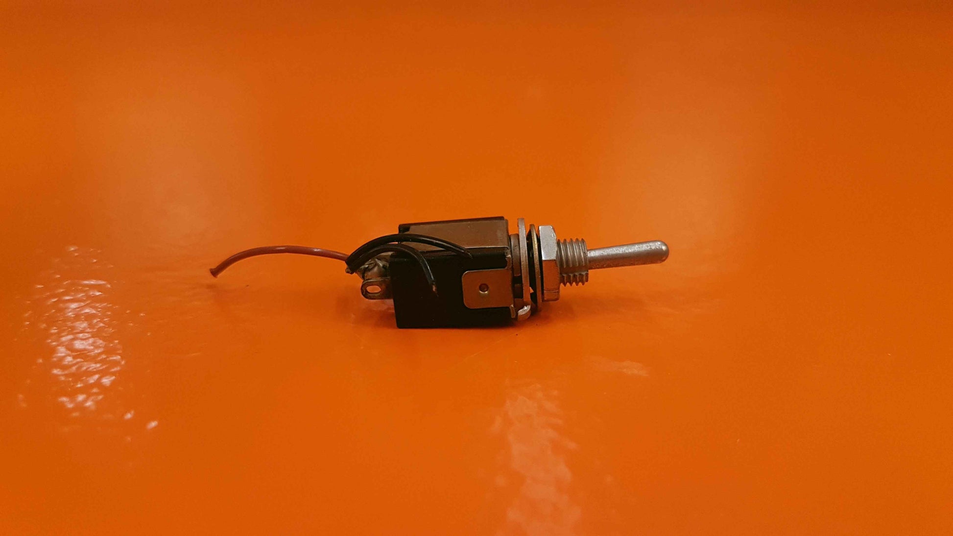 MX1 FEME Toggle Switch