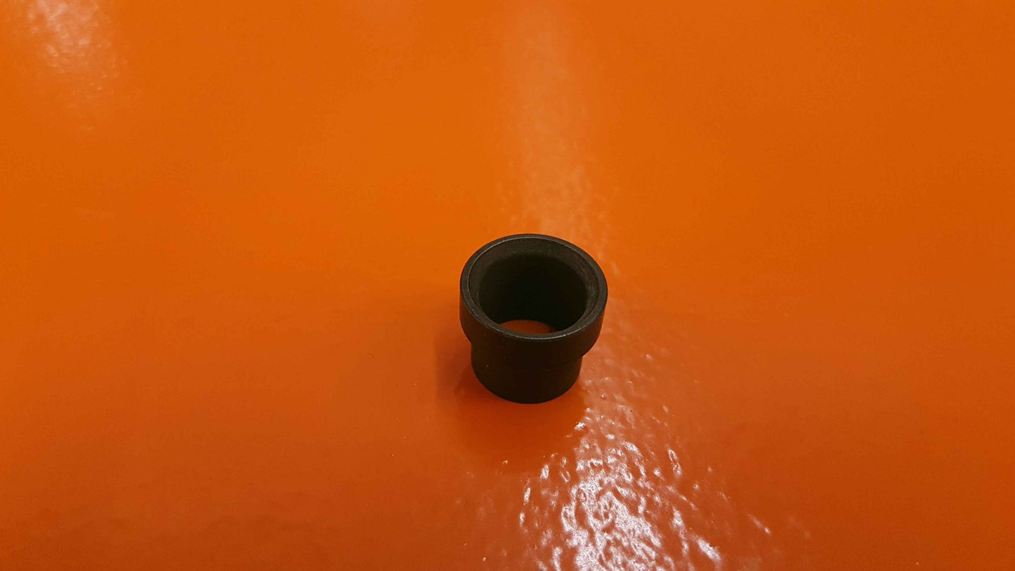 AN819-8D Sleeve
