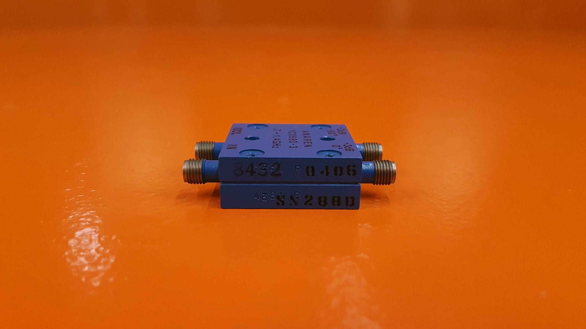 1C0680-3 RF 90 Degrees Directional Coupler