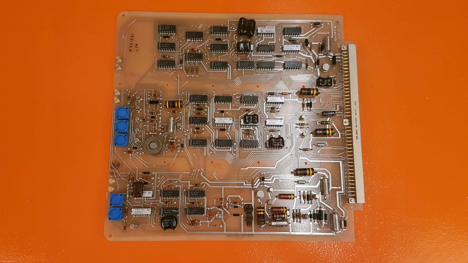 124323-2 BAE Systems Indicator Panel Circuit Card Assy