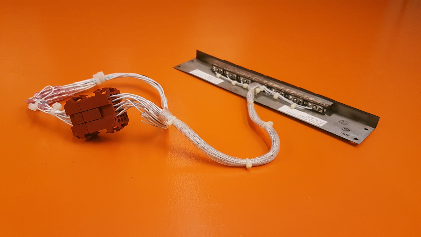 90-42211 West Coast Spec. Annunciator Light Assy