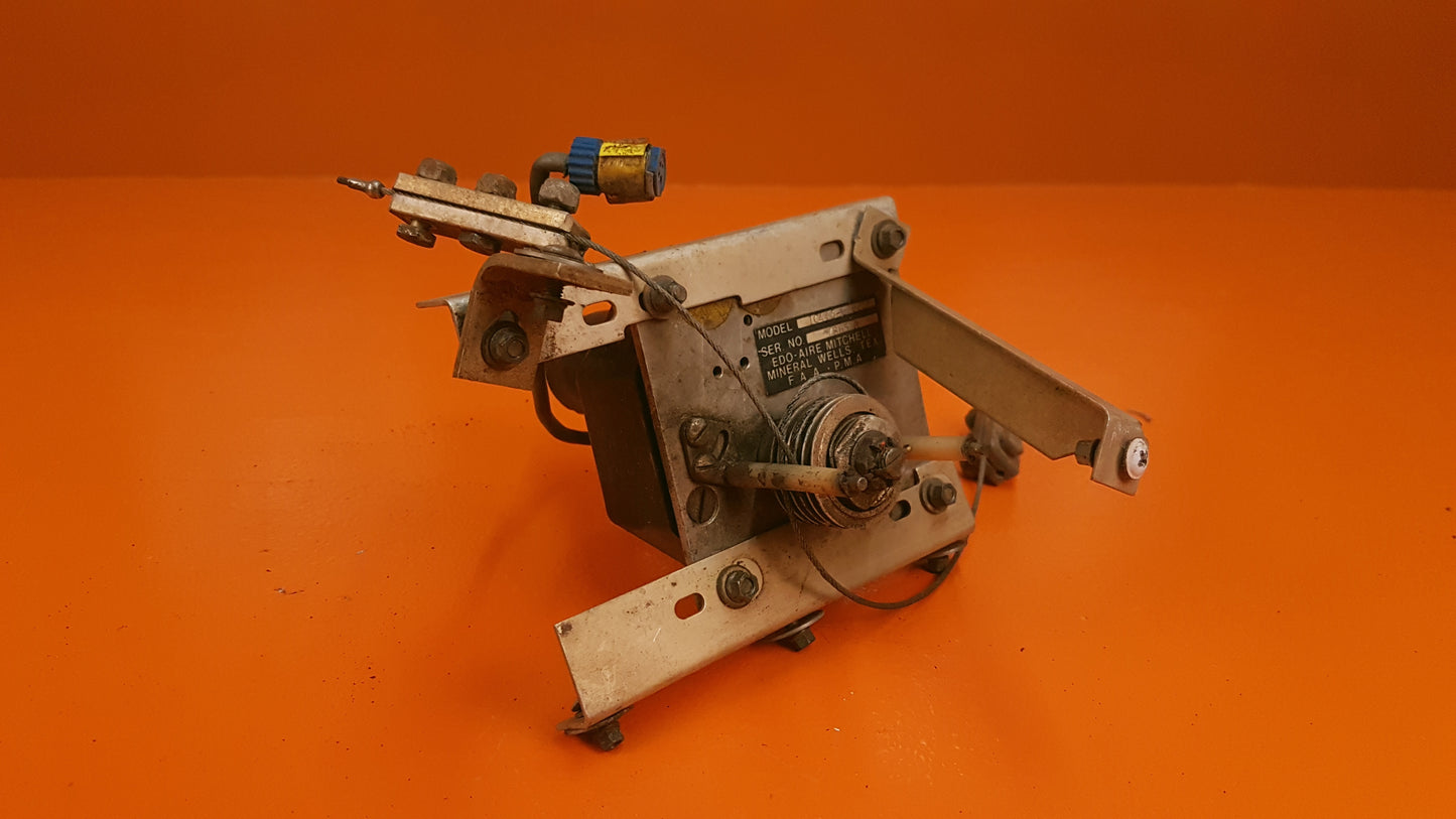 1C465-1-6621 Edo-Aire Roll Servo Assy