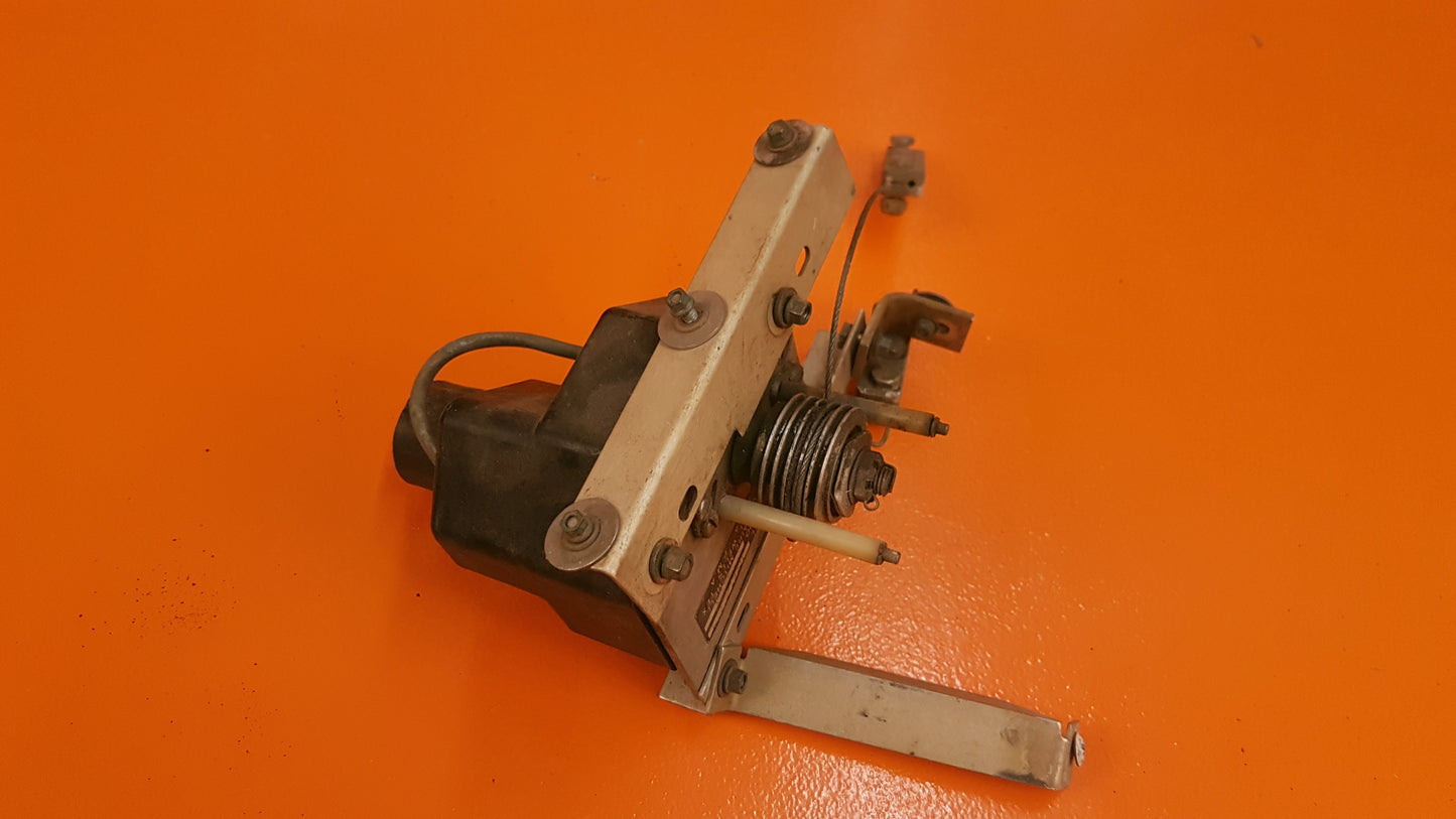 1C465-1-6621 Edo-Aire Roll Servo Assy