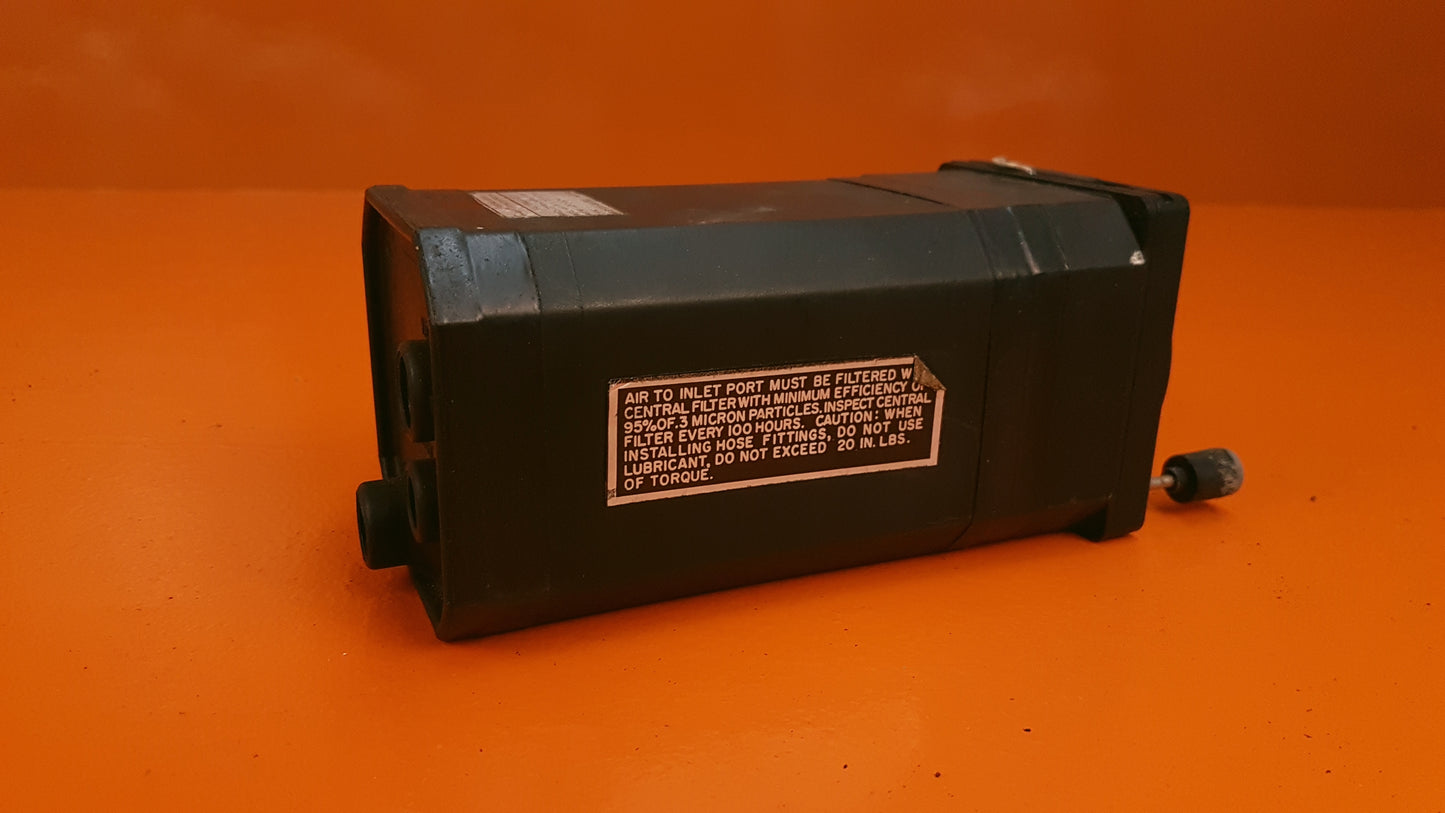 1U262-002-8 Sigma-Tek 4000B-7 Directional Gyro Indicator