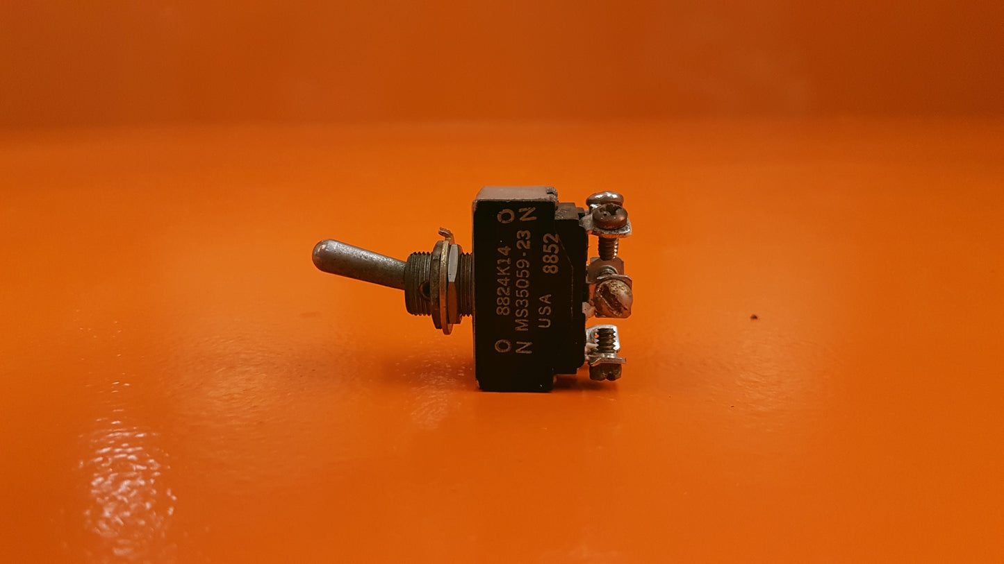 MS35059-23 Heavy Duty Two-Pole Toggle Switch