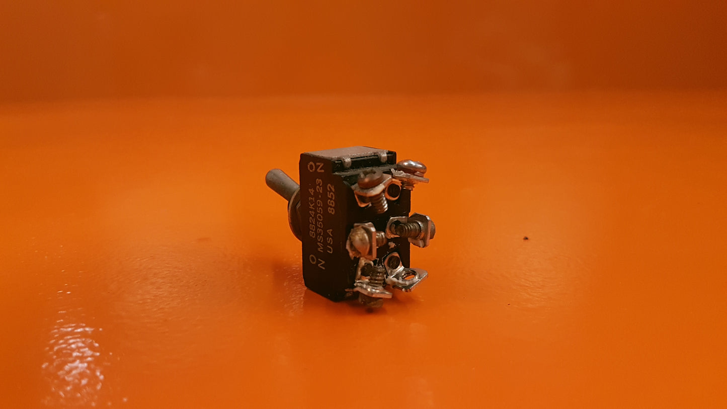 MS35059-23 Heavy Duty Two-Pole Toggle Switch