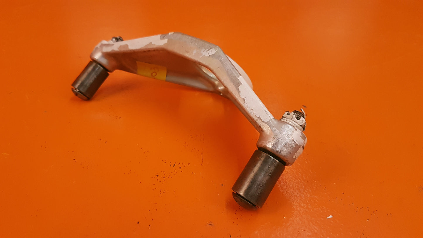 44386-03 Piper Nose Gear Steering Arm Assy