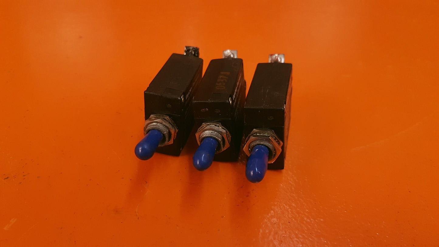 W31-X2M1G-5 Tyco Electronics Switch Circuit Breaker Kit