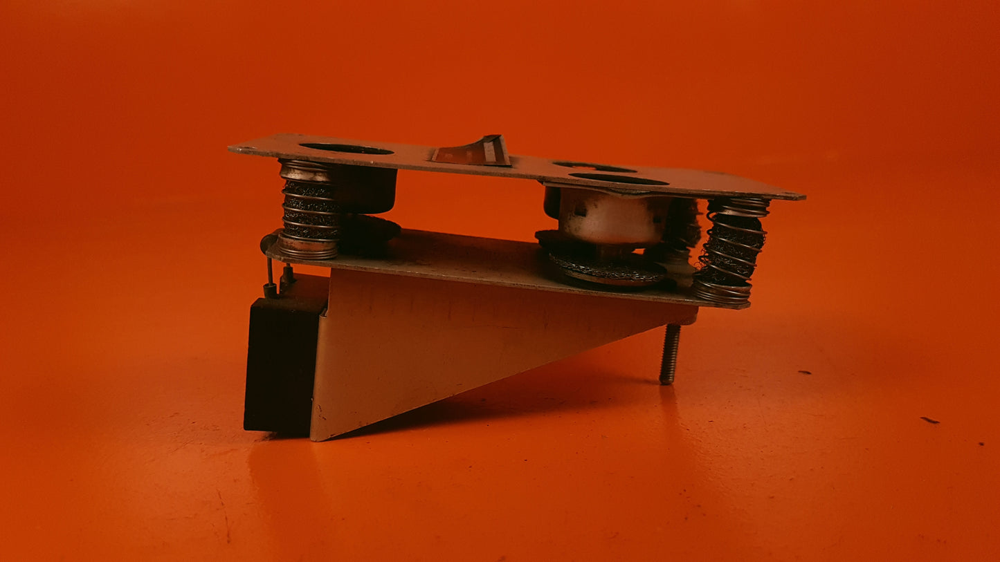 41531 Edison Mount Assembly