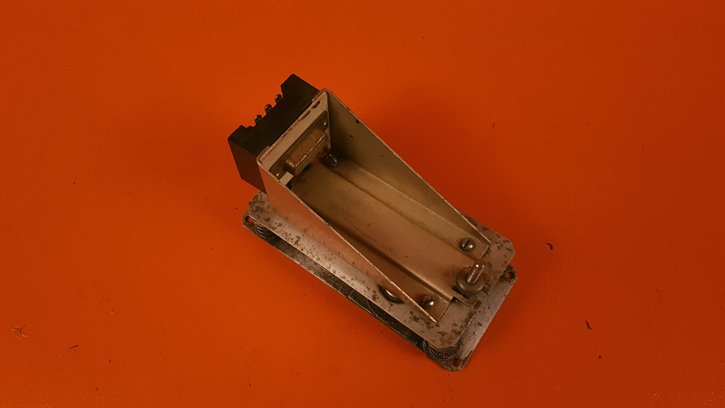 41531 Edison Mount Assembly