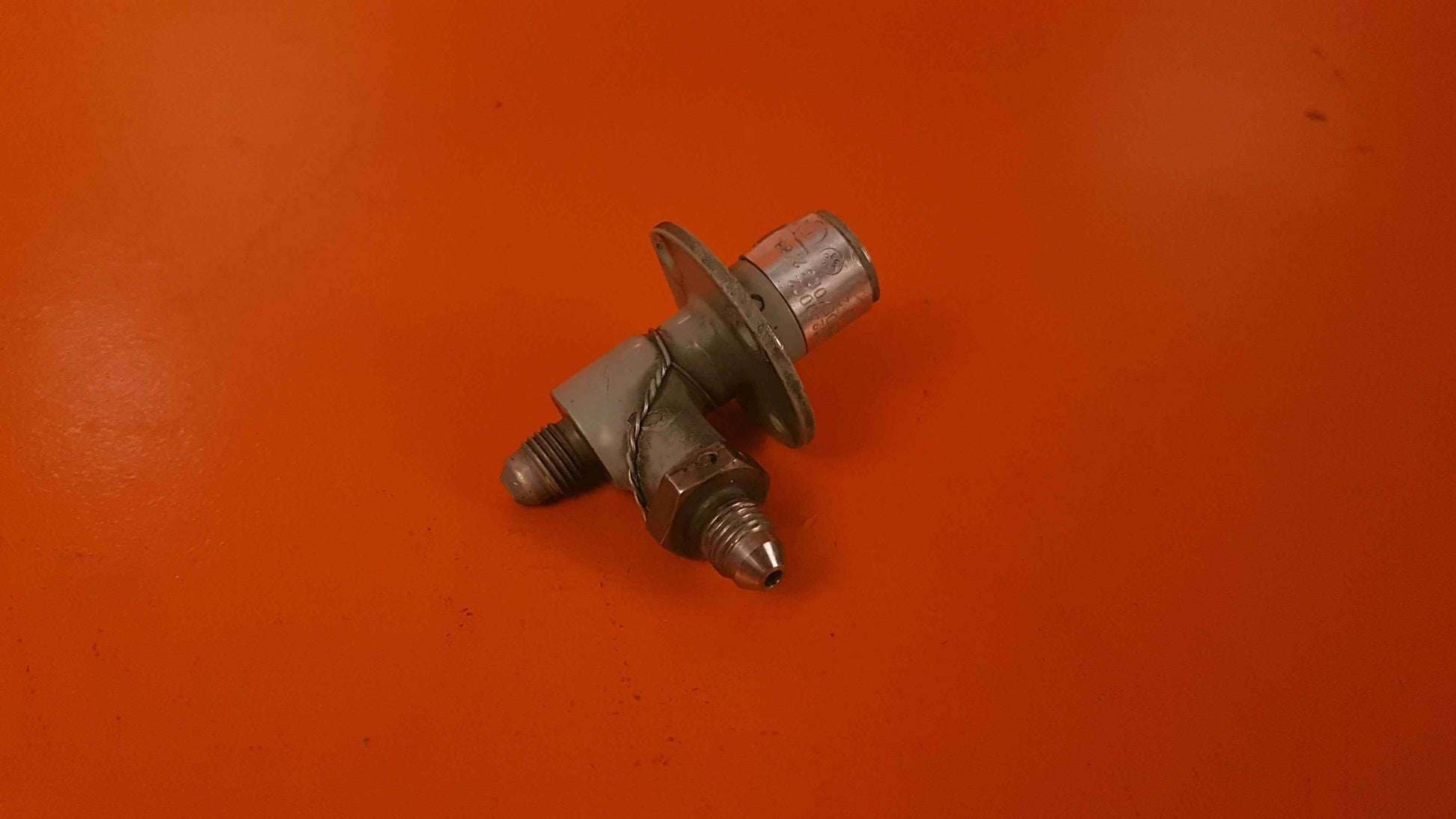 104249002 Rotol Inflation Cock Valve