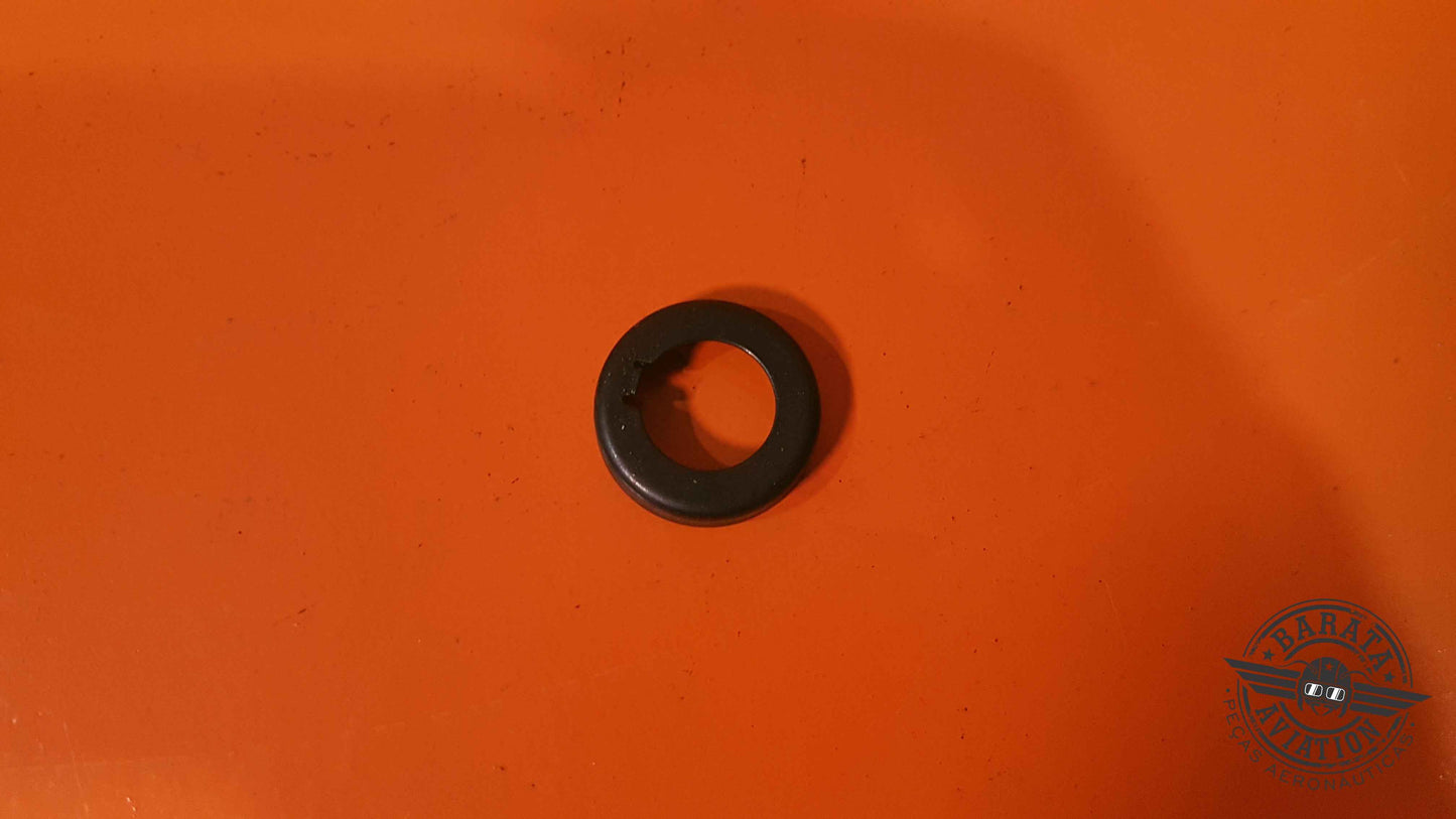 1-070-065-01 FAB Retainer