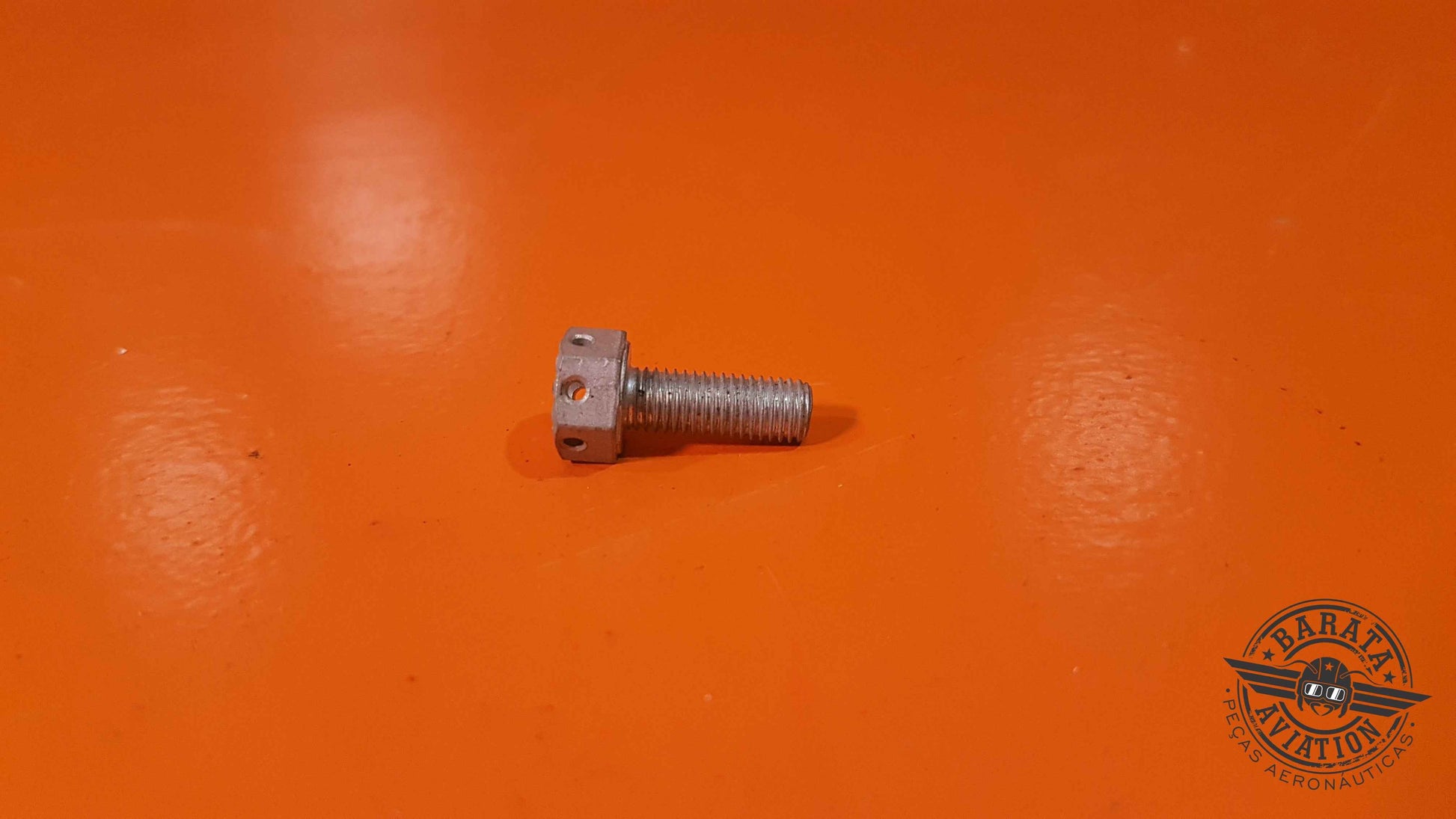MS9958-09 FAB Bolt