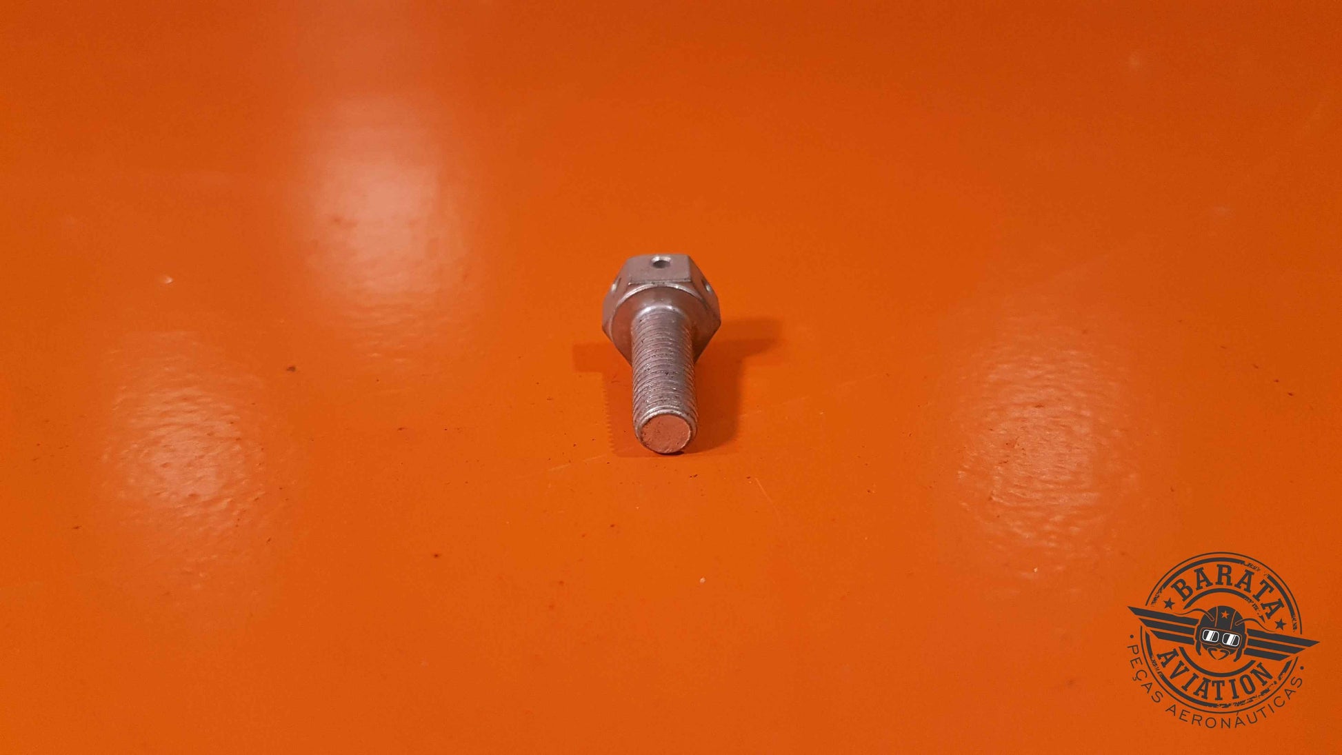 MS9958-09 FAB Bolt