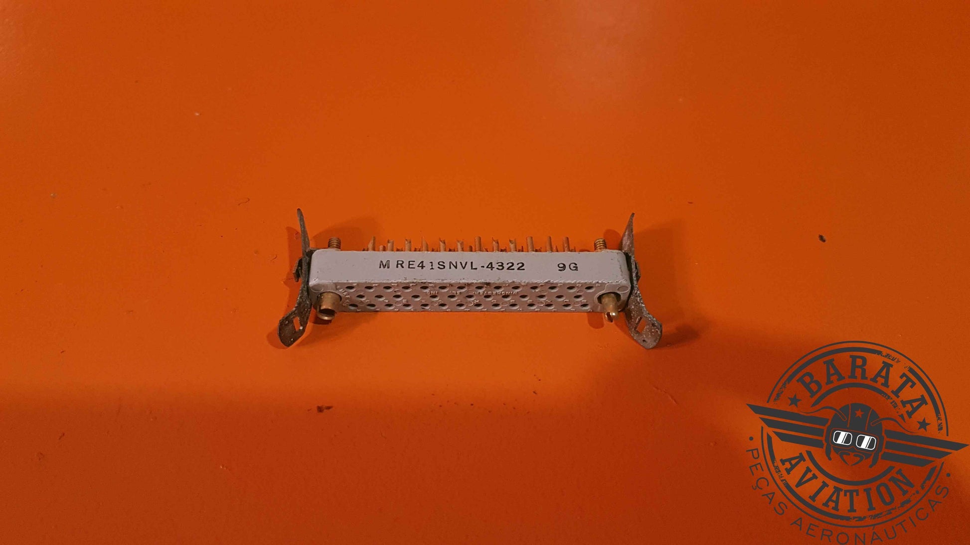 MRE41 Winchester Electronics Kit of 2 Connectors