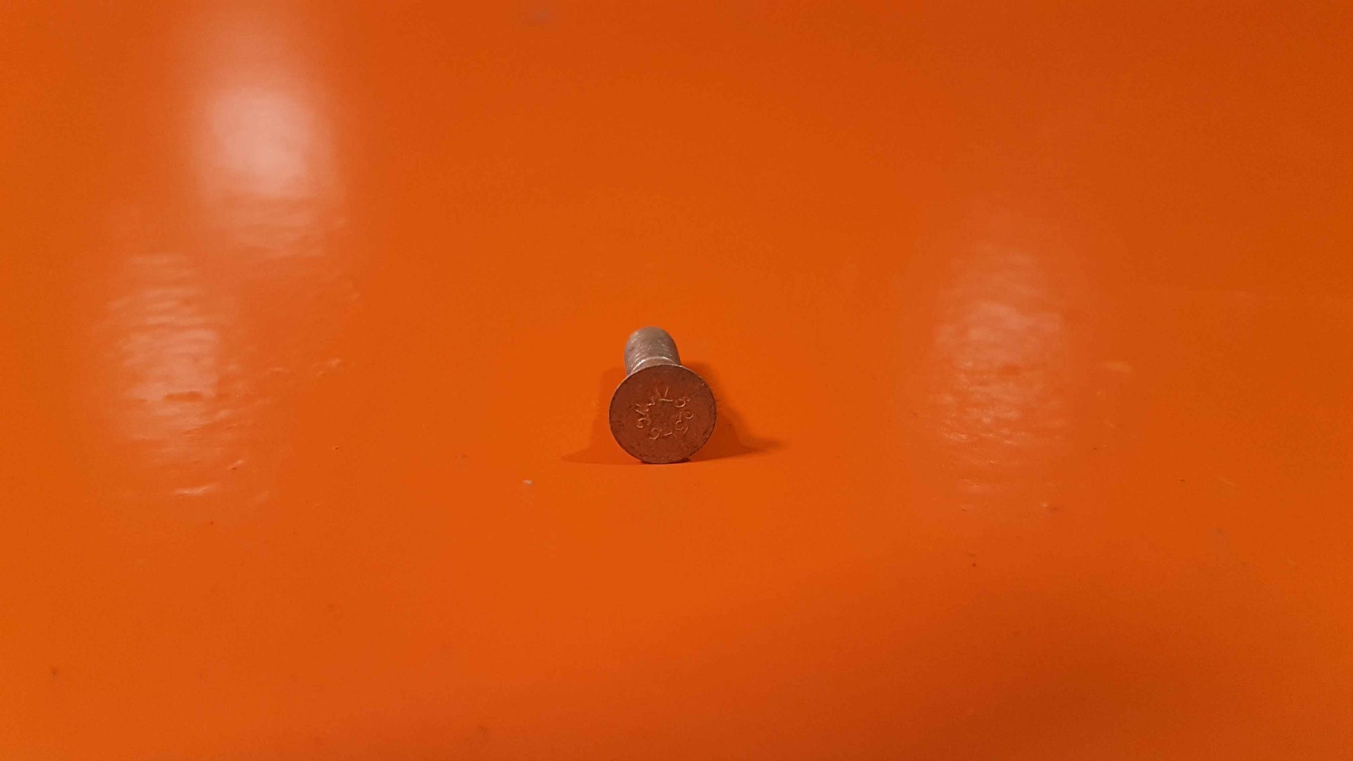 HL525-5 FAB Screw