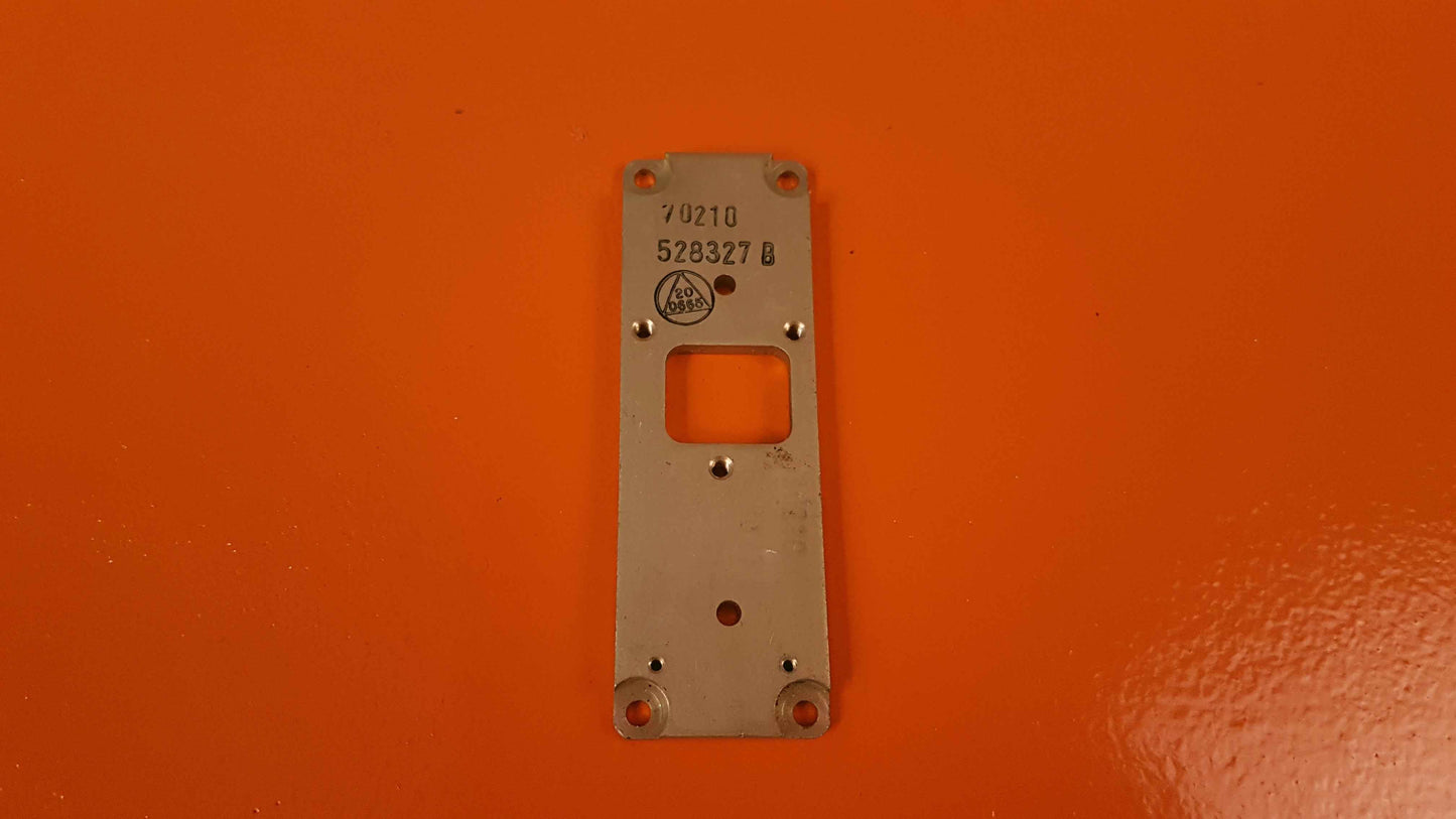 528327 FAB Cover