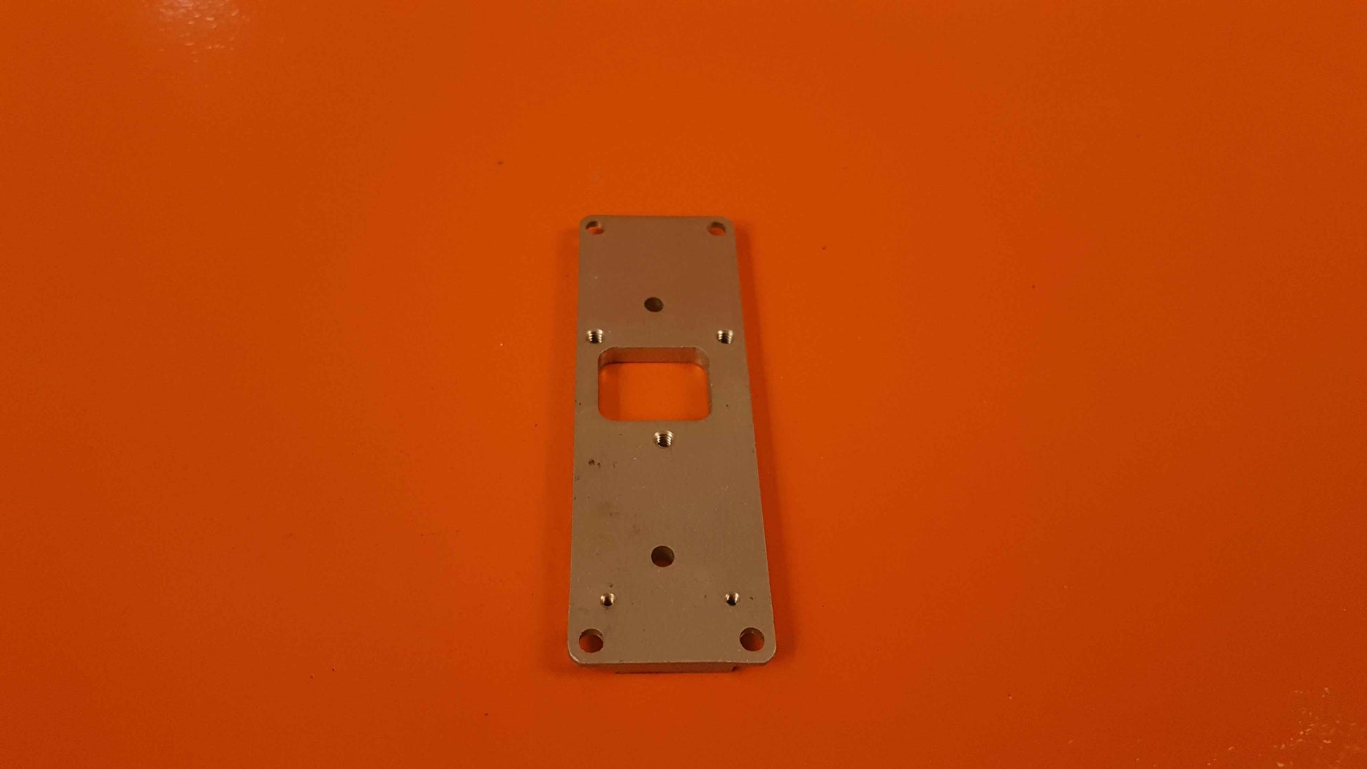 528327 FAB Cover
