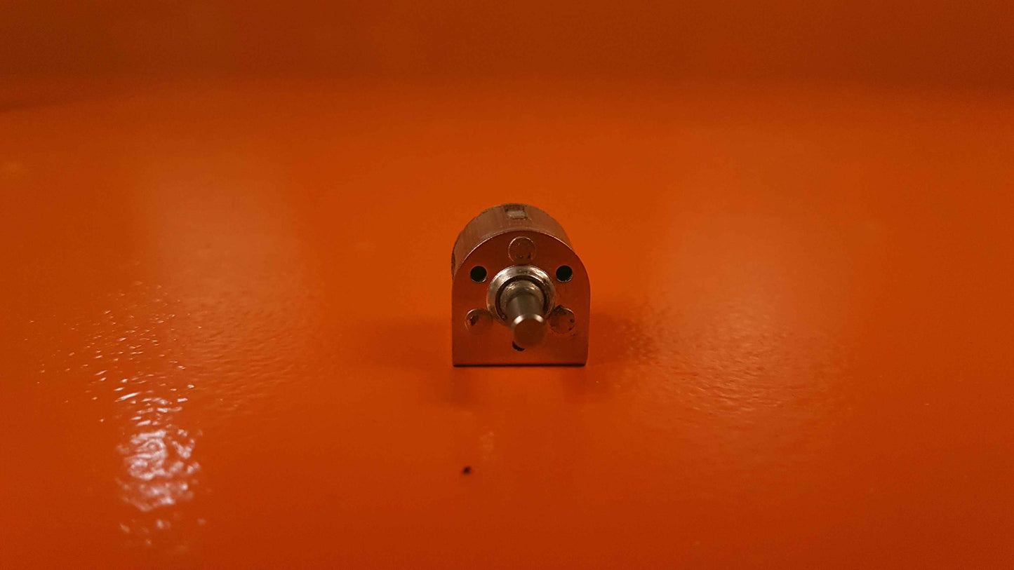 A218-100646-04 FAB Toggle Switch