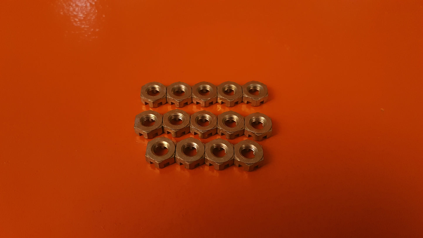 AN320-4 Plain Castellated Nut Kit) - w/ 14 units