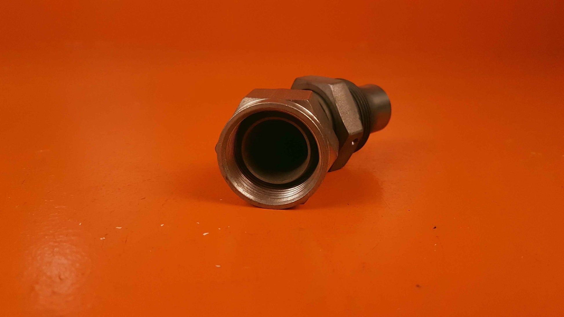 MS27387-16C Elbow