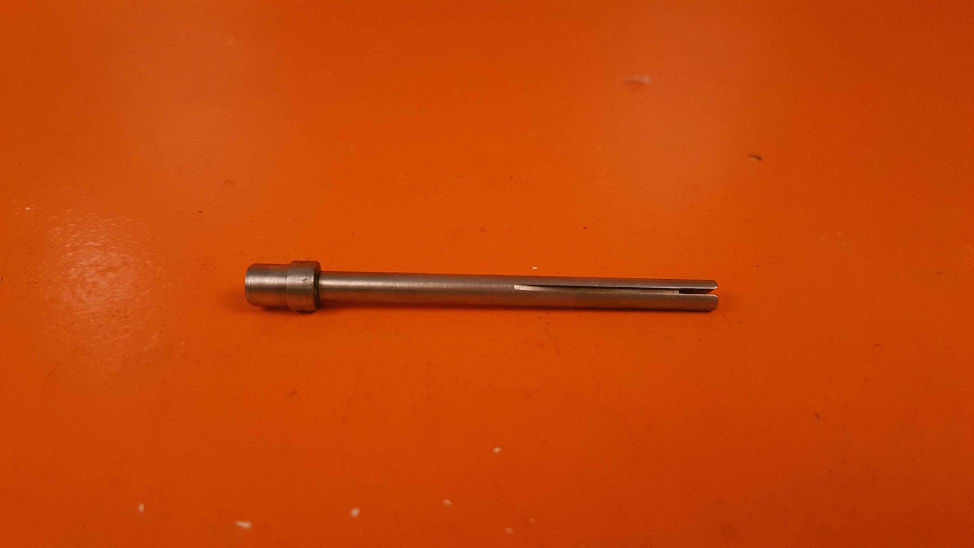 1-130-112-01 Fuel Divider