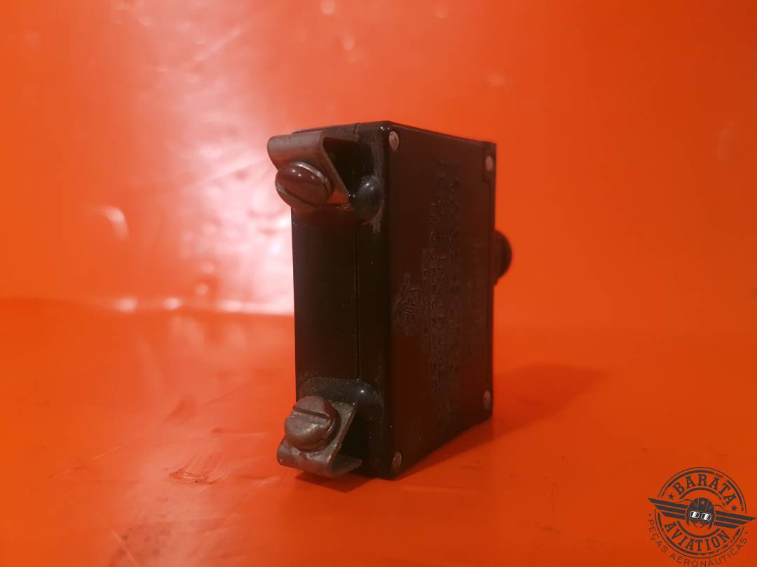 Disyuntor Klixon 3MC1-200-4 de 4 amperios