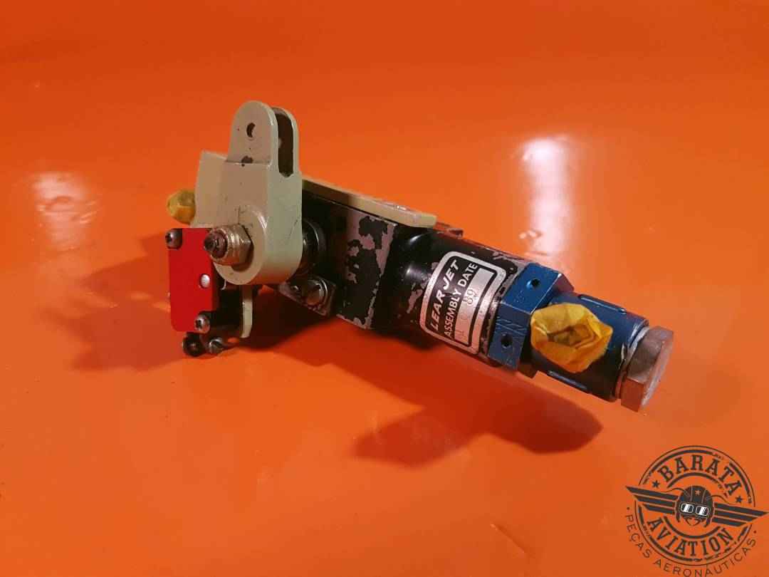 2380059-12 Learjet Valve Assy Parking Brake