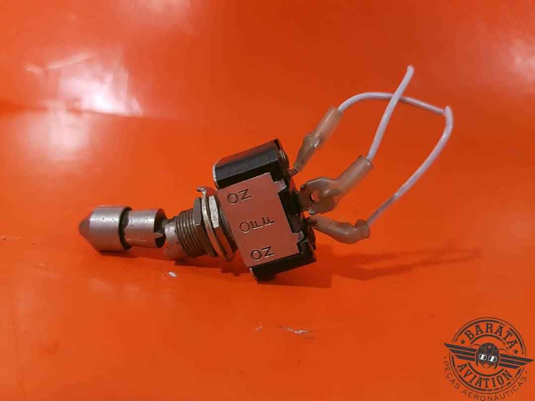 MS25125-D1 Cutler Hammer Toggle Switch - On/Off/On