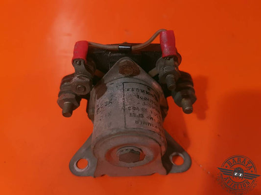 Relé Eaton AN3350-1 de 50 amperios y 28 VCC