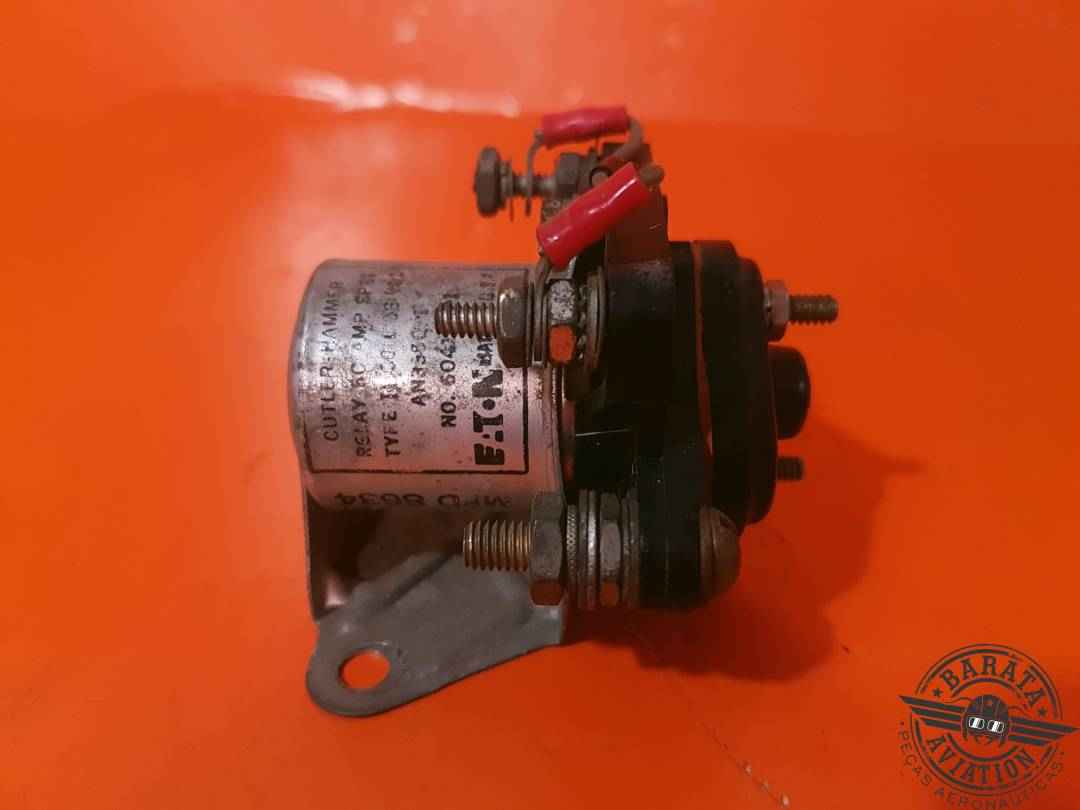 Relé Eaton AN3350-1 de 50 amperios y 28 VCC