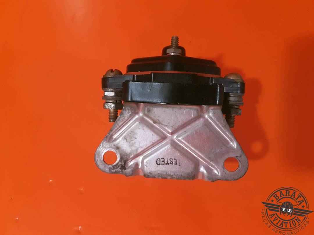 Relé Eaton AN3350-1 de 50 amperios y 28 VCC