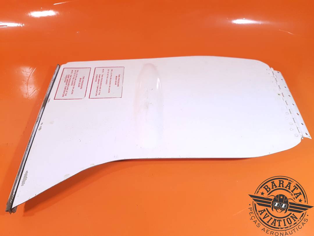 2422520-38 Conjunto de puerta derecha Lear Jet