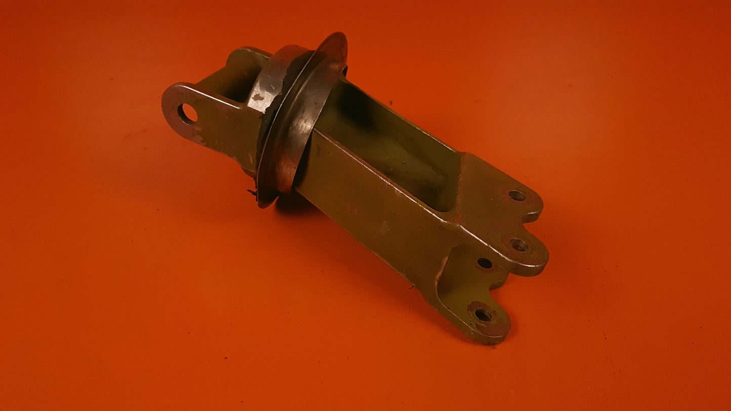 2651031-9 LearJet L/H Engine Mount